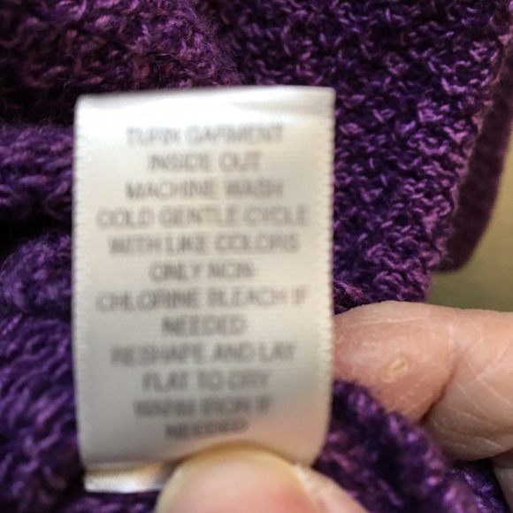 Purple sweater sz LG - Picture 9 of 11